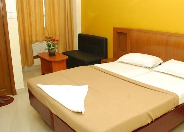 City Manor Hotell Chennai Exteriör bild